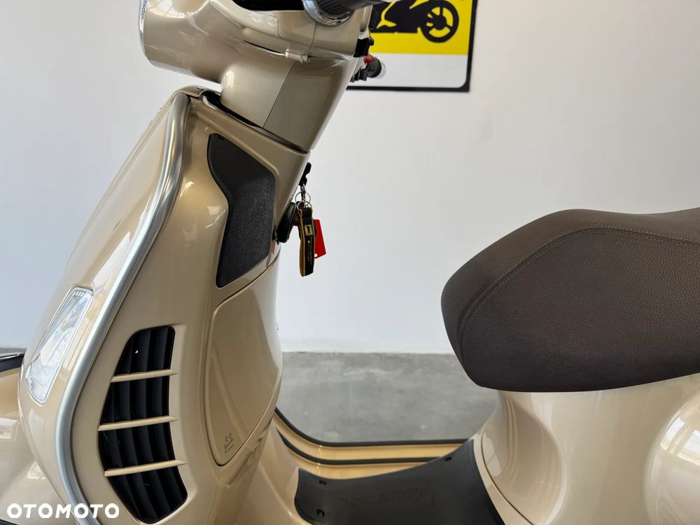 Vespa GTS - 21