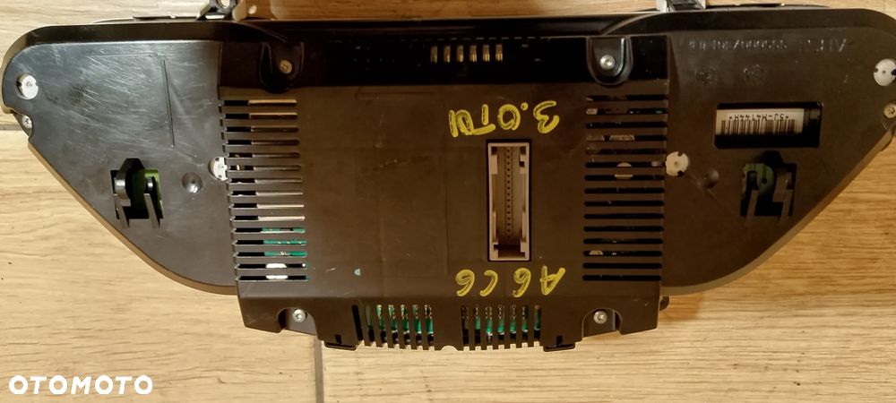 Zestaw Komputer Licznik Kluczyk Audi A6 C6 3.0 TDI - 8