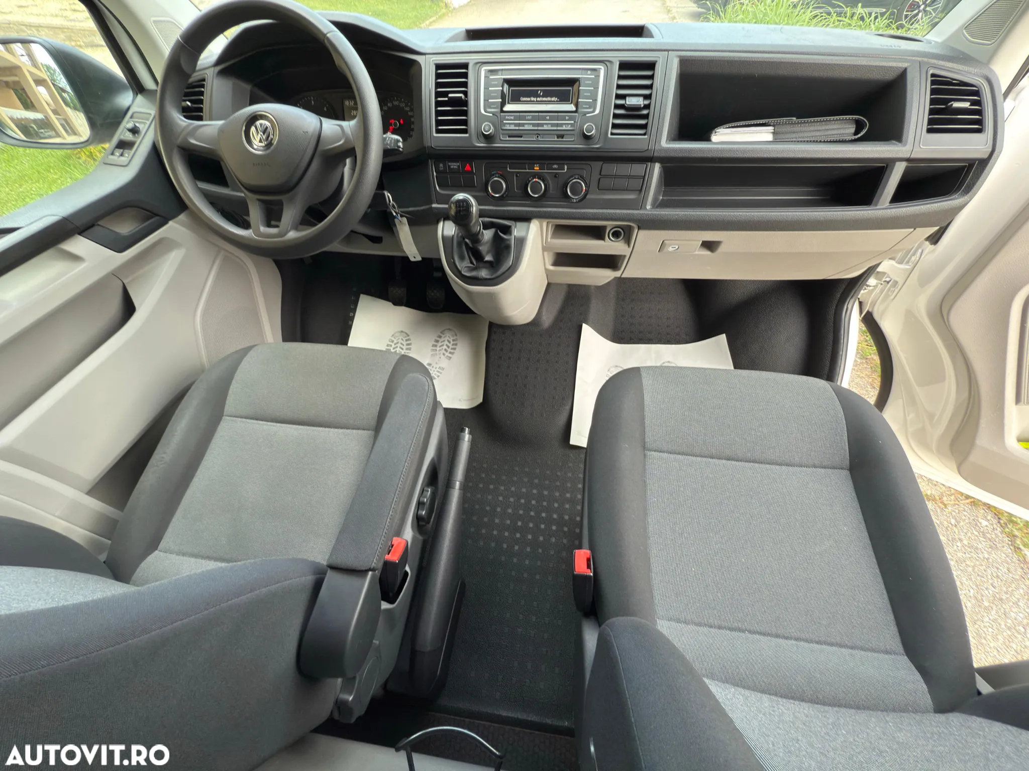 Volkswagen Transporter Kombi T6.1 2.0 TDI 81 kW KR - 2