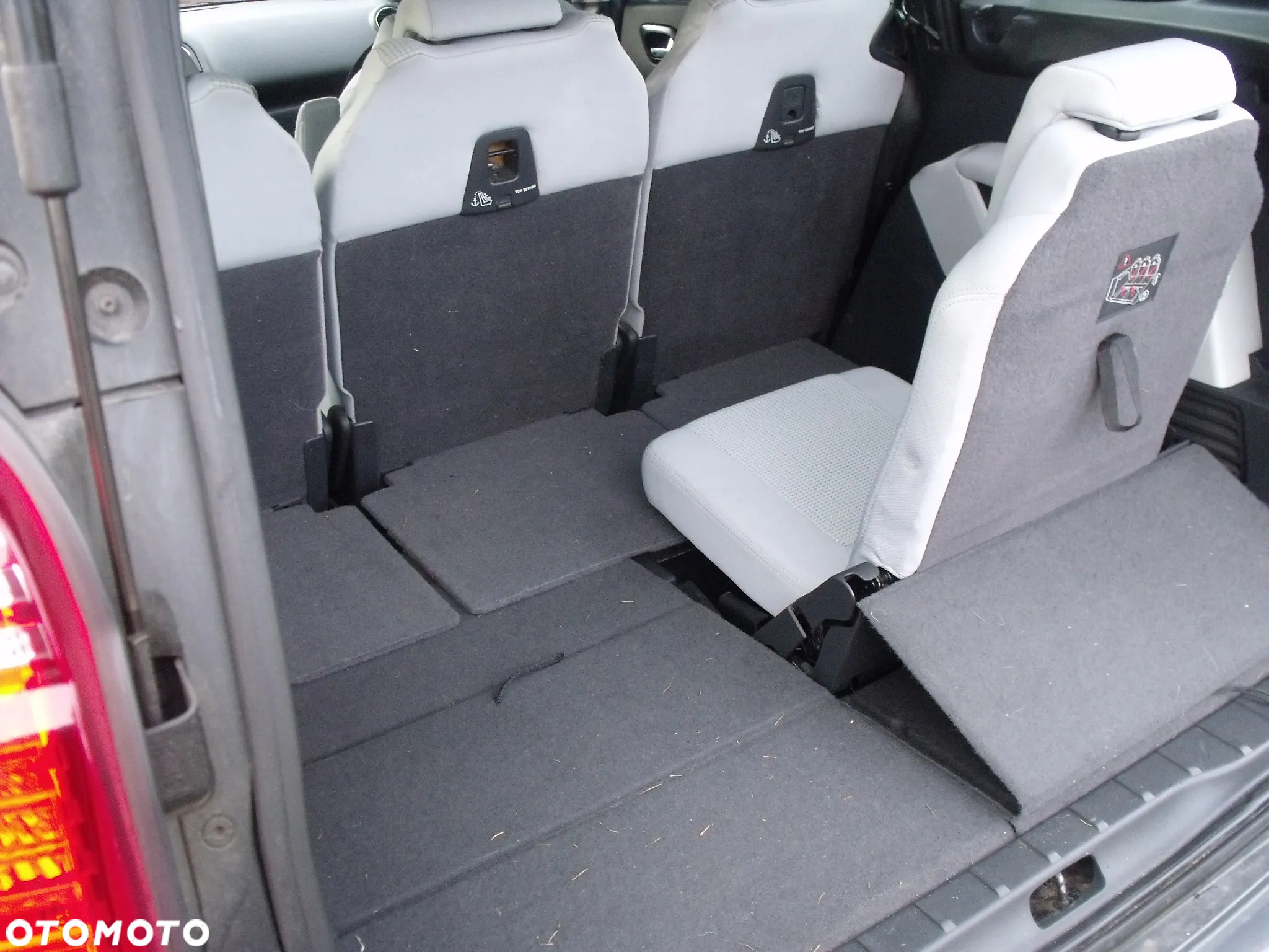 Peugeot 5008 1.6 HDi Premium - 12
