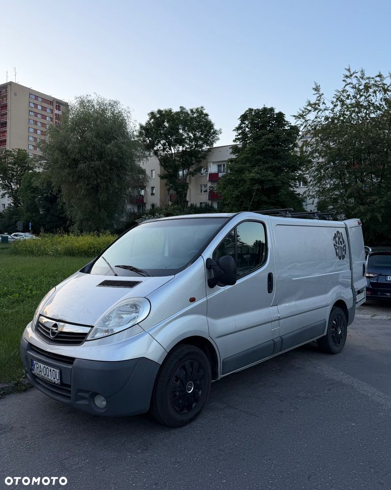 Opel vivaro - 1