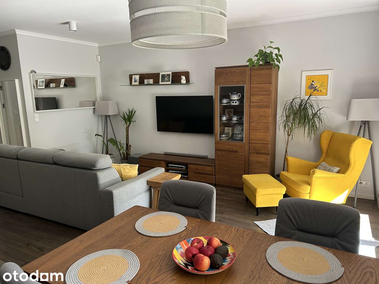 64m2 / ogródek, widok na las / 3 pokoje / garderoba / 2 msca w garażu