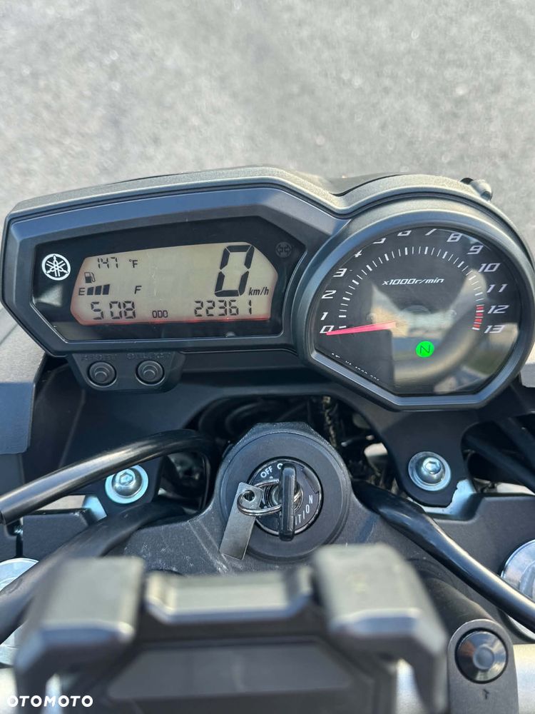 Yamaha XJ - 8
