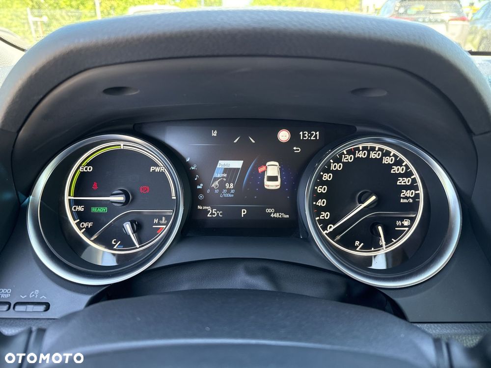 Toyota Camry 2.5 Hybrid Comfort CVT - 14