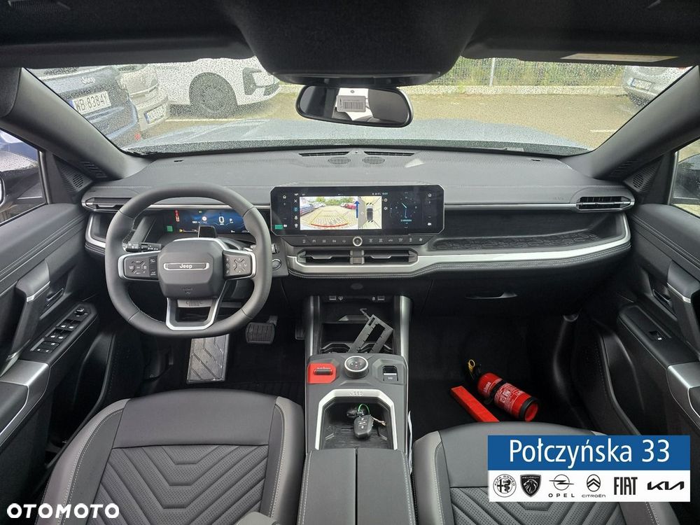 Jeep Compass - 13