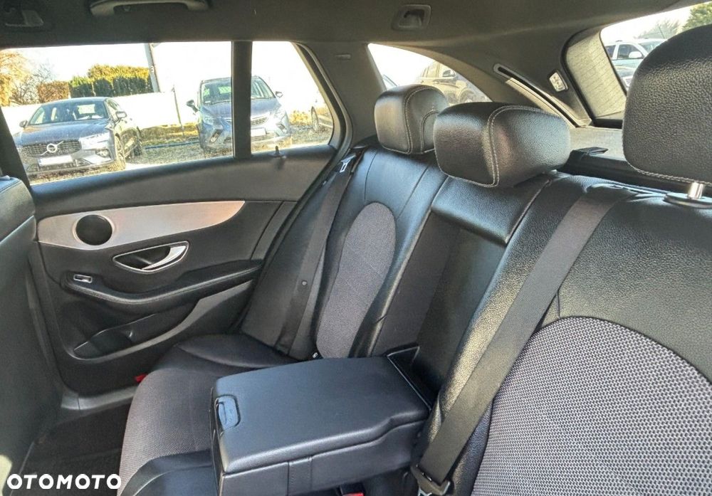 Mercedes-Benz Klasa C - 15