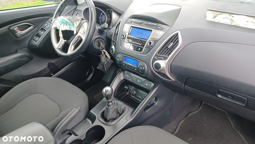 Hyundai ix35 1.6 2WD blue Style - 9