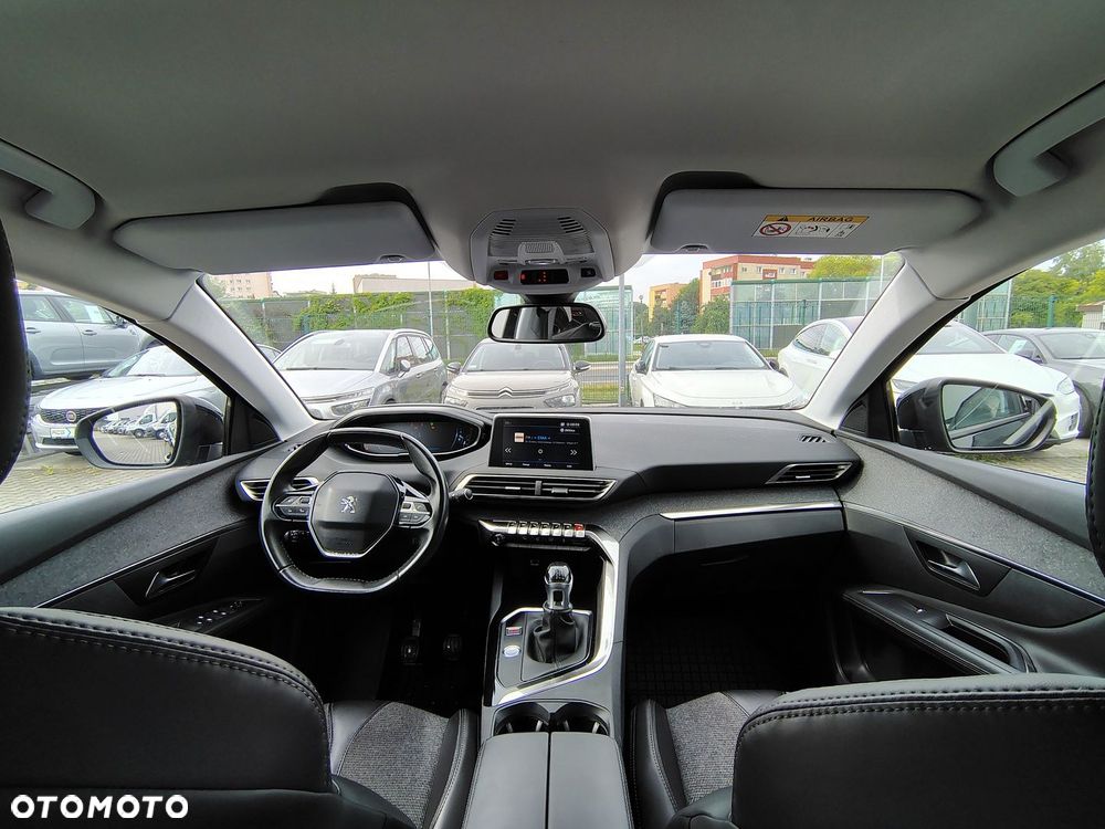Peugeot 3008 1.2 PureTech Allure - 9