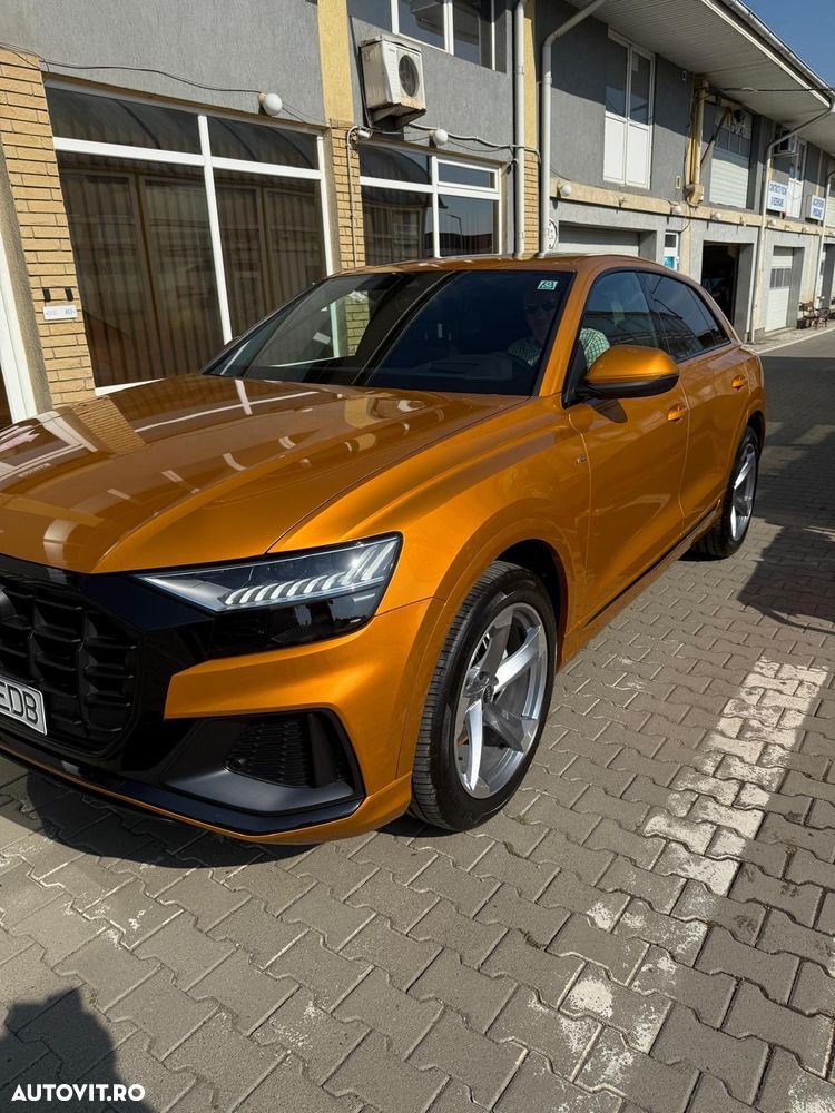 Audi Q8 - 2