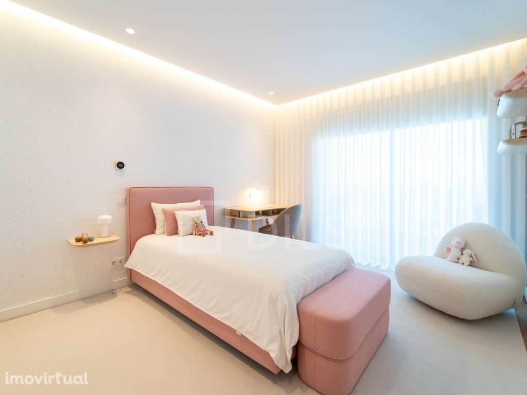 Apartamento T5 com varanda em Vila Nova de Gaia - Grande imagem: 5/120