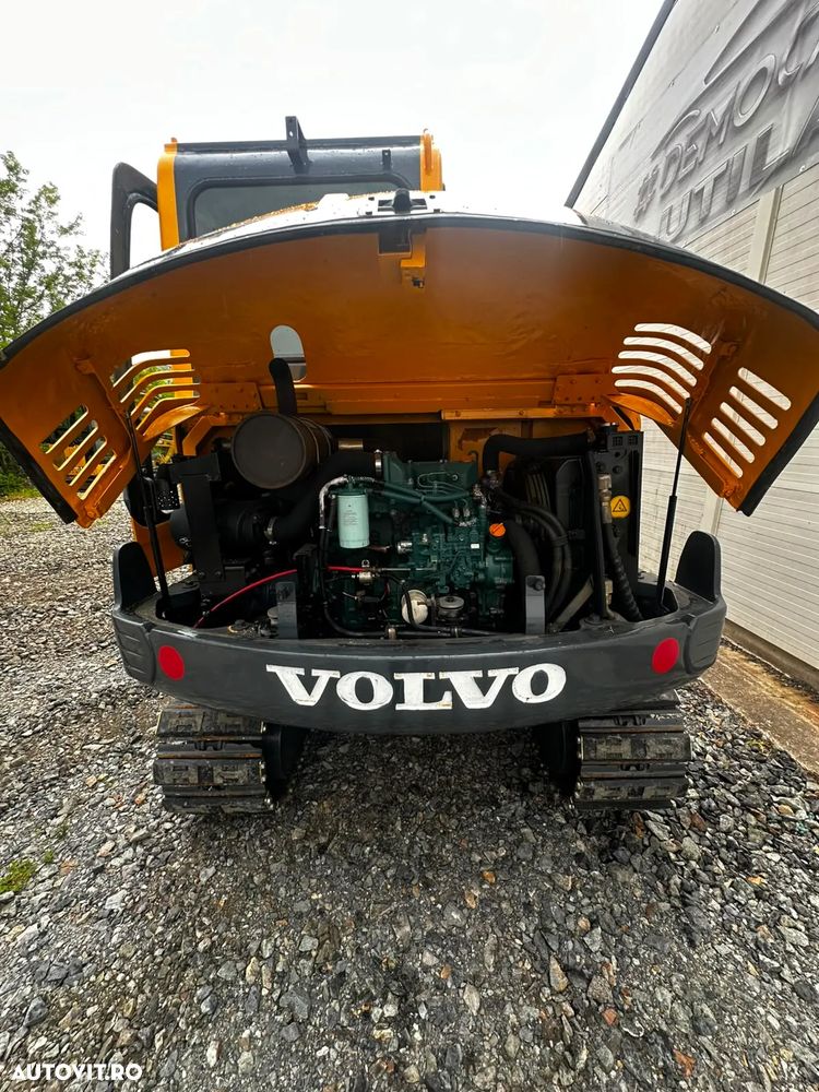 Volvo EC55B - 6