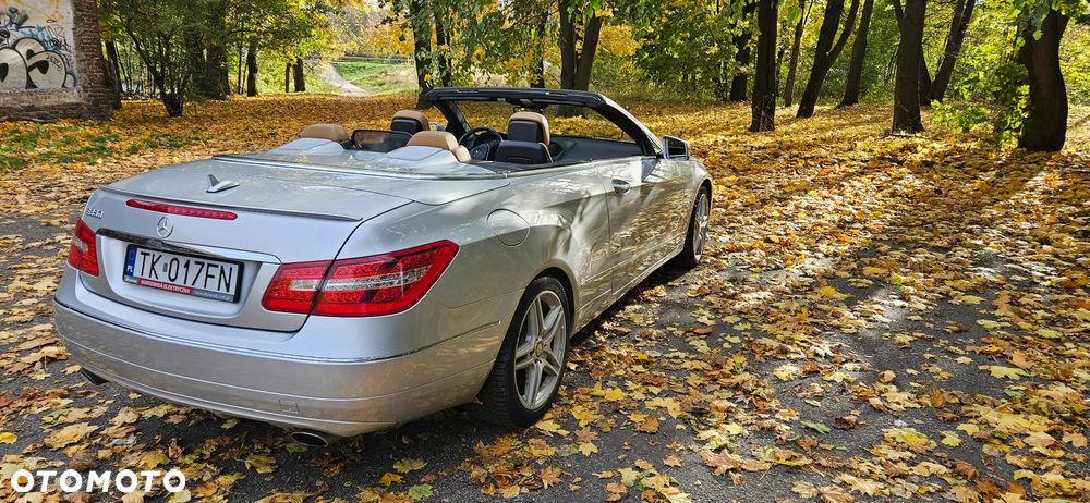 Mercedes-Benz Klasa E - 9