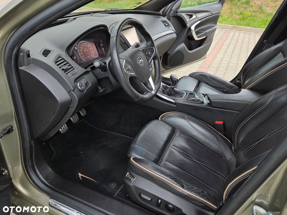 Opel Insignia 2.0 ECOTEC DI Turbo 4x4 ecoFLEX Start/Sto Business Edition - 29