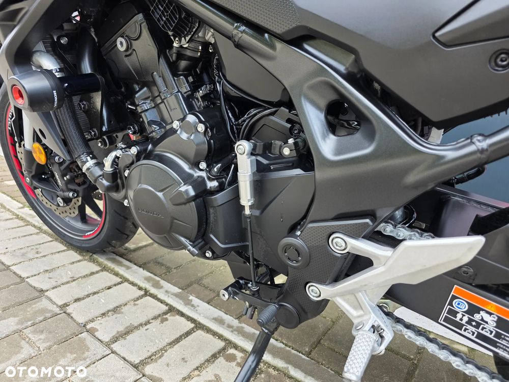 Honda Hornet - 11