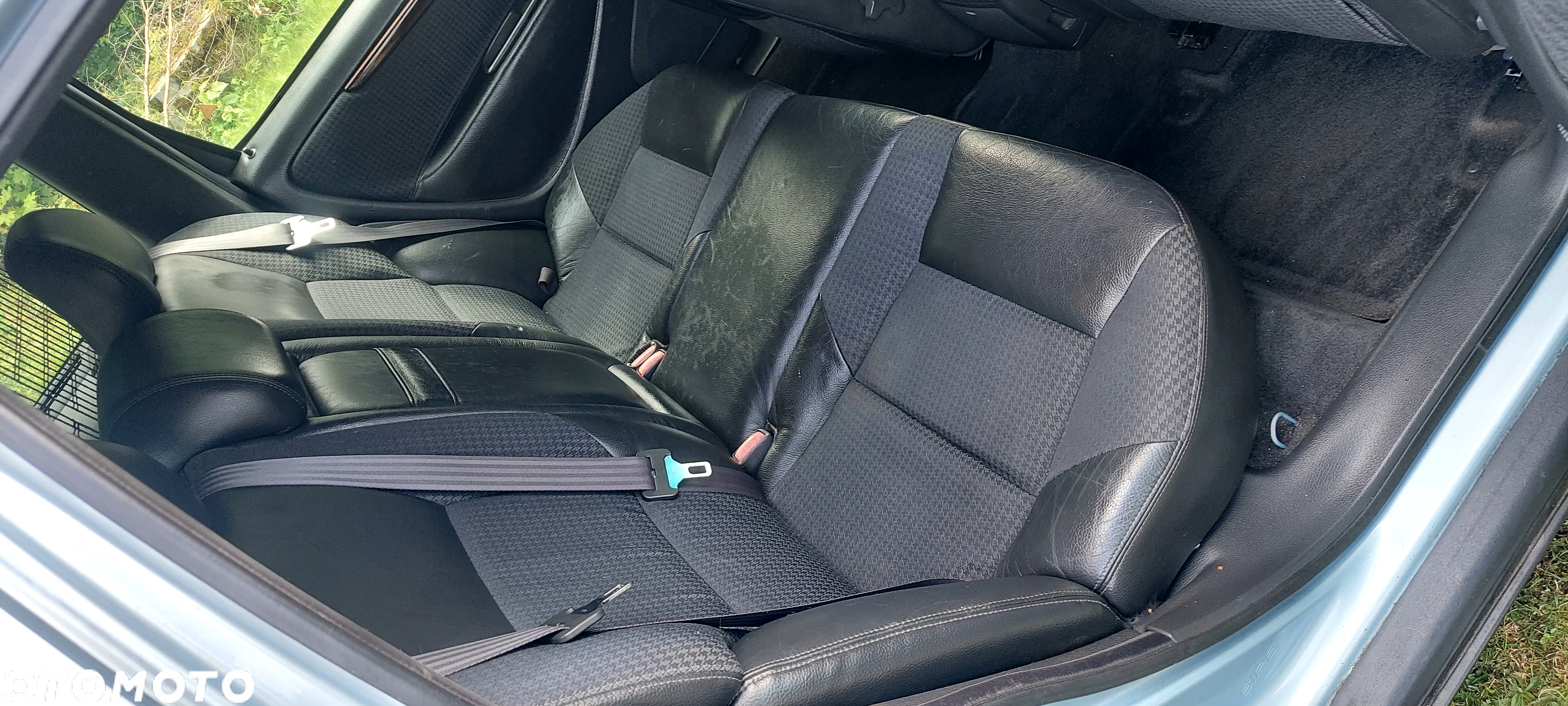 Volvo V70 2.5TDI - 14