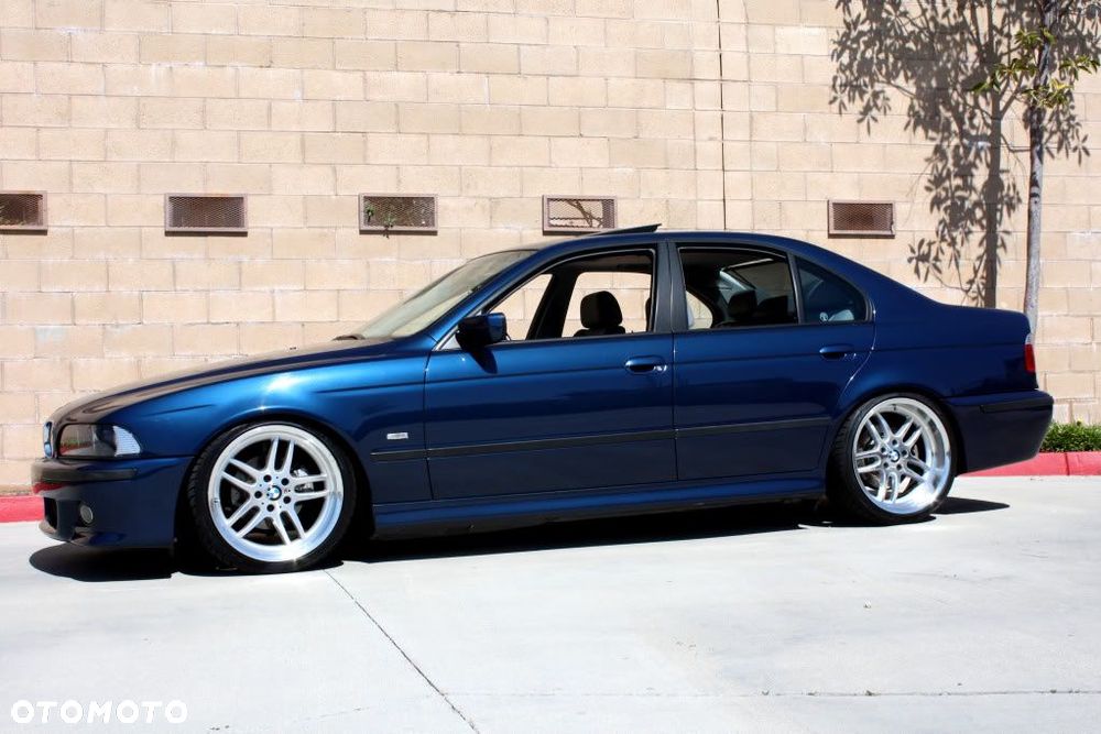 4x Felgi 18 8+9.5 m.in. do BMW 5 E34 E39 E60 7 E32 E38 E65 F01 X5 E53 E70 F15 Z Rantem - A5913 - 4