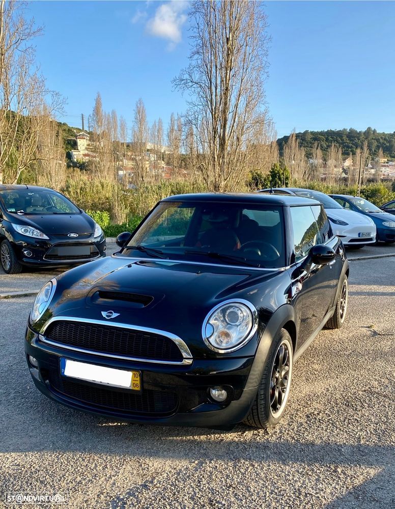 MINI 3 Portas Cooper S - 1