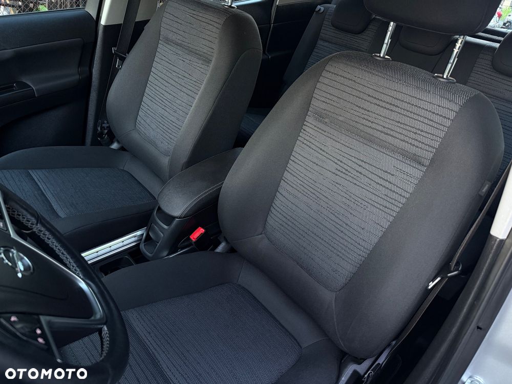 Opel Meriva 1.4 Innovation - 36