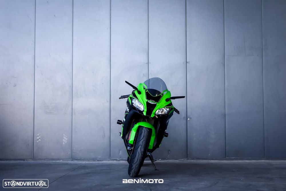 Kawasaki ZX 10R - 2