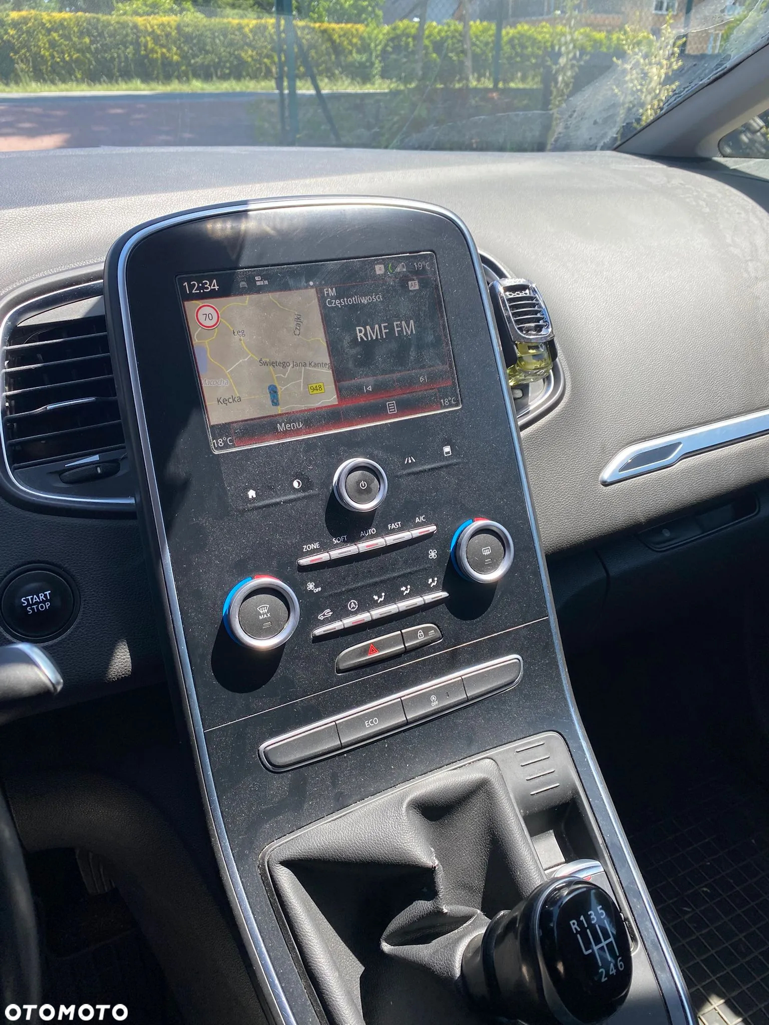 Renault Scenic - 11