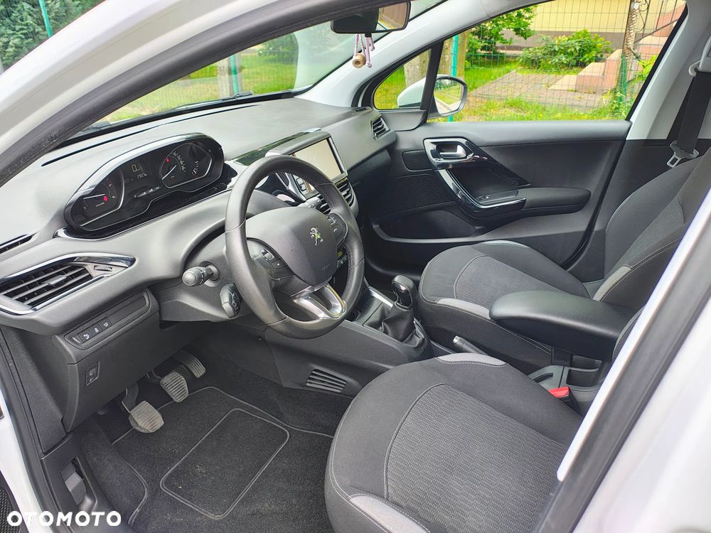 Peugeot 208 1.6 BlueHDi Active S&S - 13