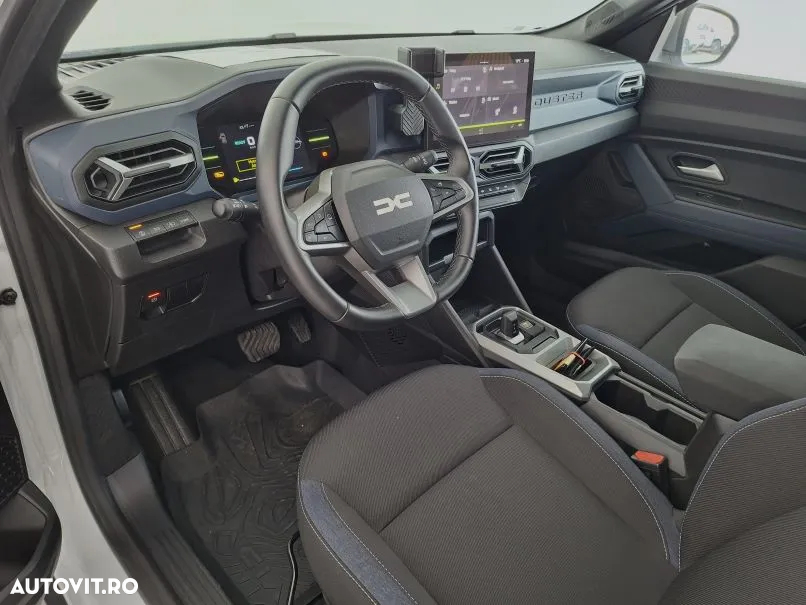 Dacia Duster HEV 140 Journey - 8