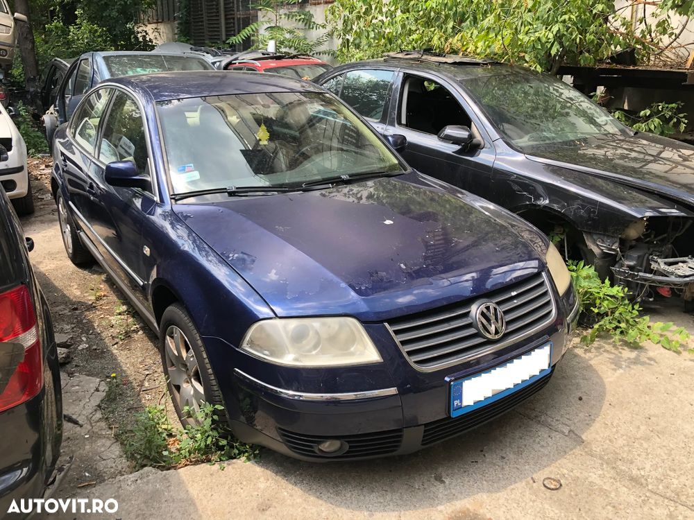 Dezmembrez VW Volkswagen Passat B5.5 albastru 1.9 TDI 2001 - 1