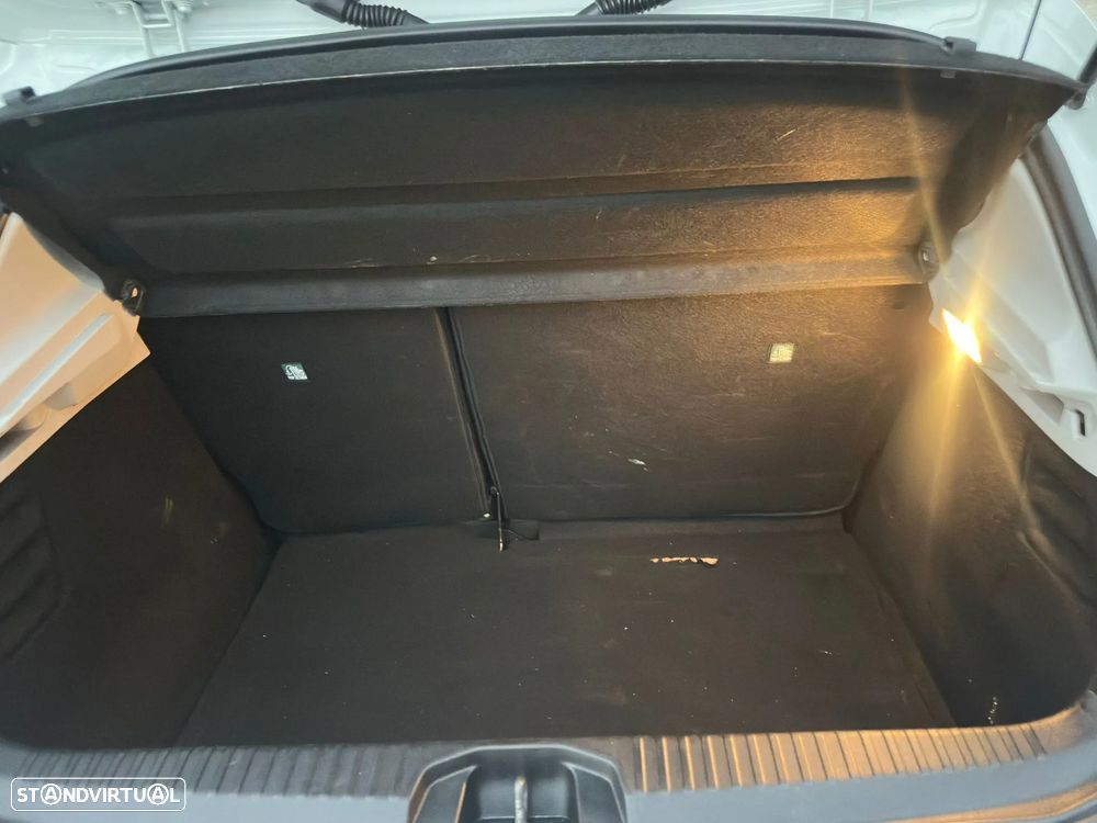 Renault Clio 1.5 Blue dCi Limited - 9