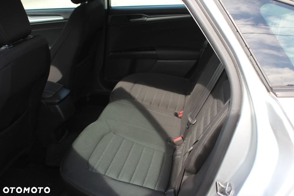 Ford Mondeo 1.5 EcoBoost Trend - 12