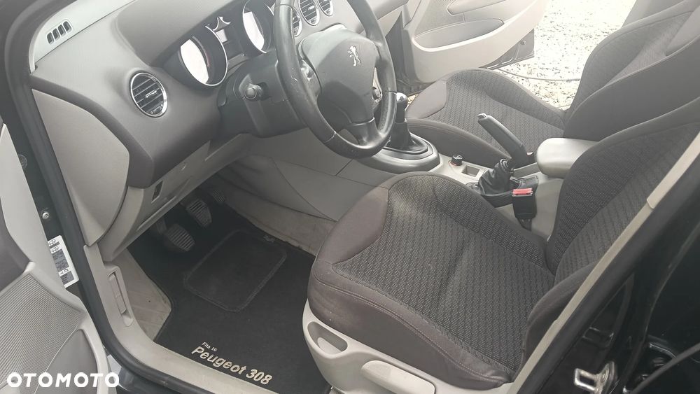 Peugeot 308 1.6 HDi Premium - 19