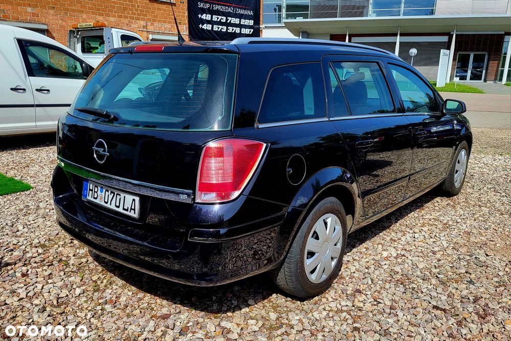 Opel Astra - 4