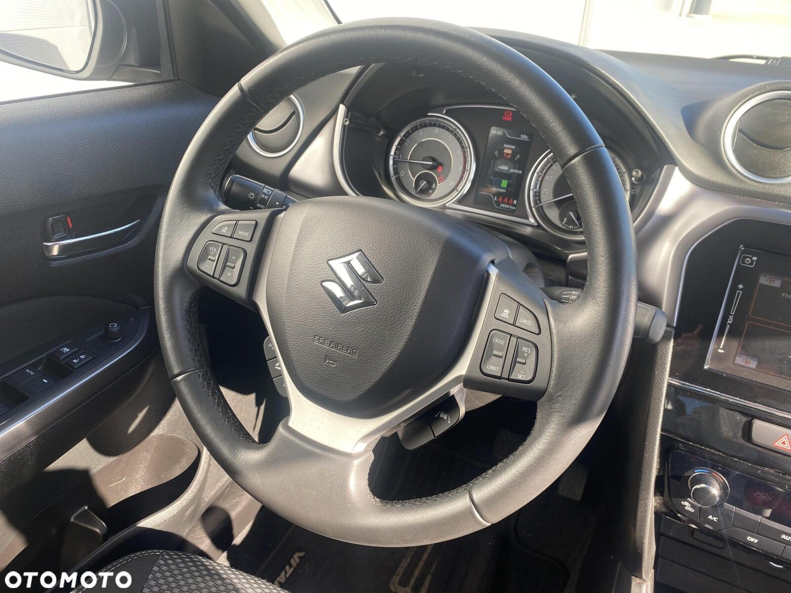Suzuki Vitara - 28
