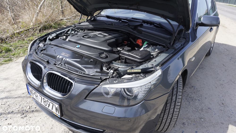 BMW Seria 5 520d - 11