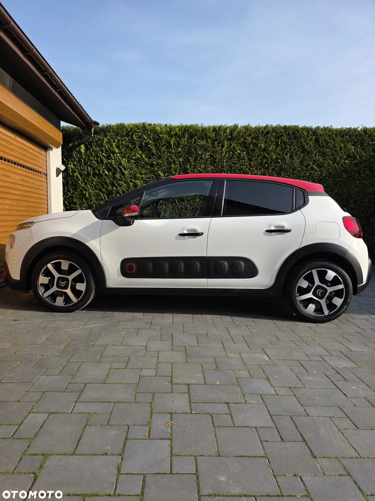 Citroën C3 1.2 PureTech Shine S&S - 4