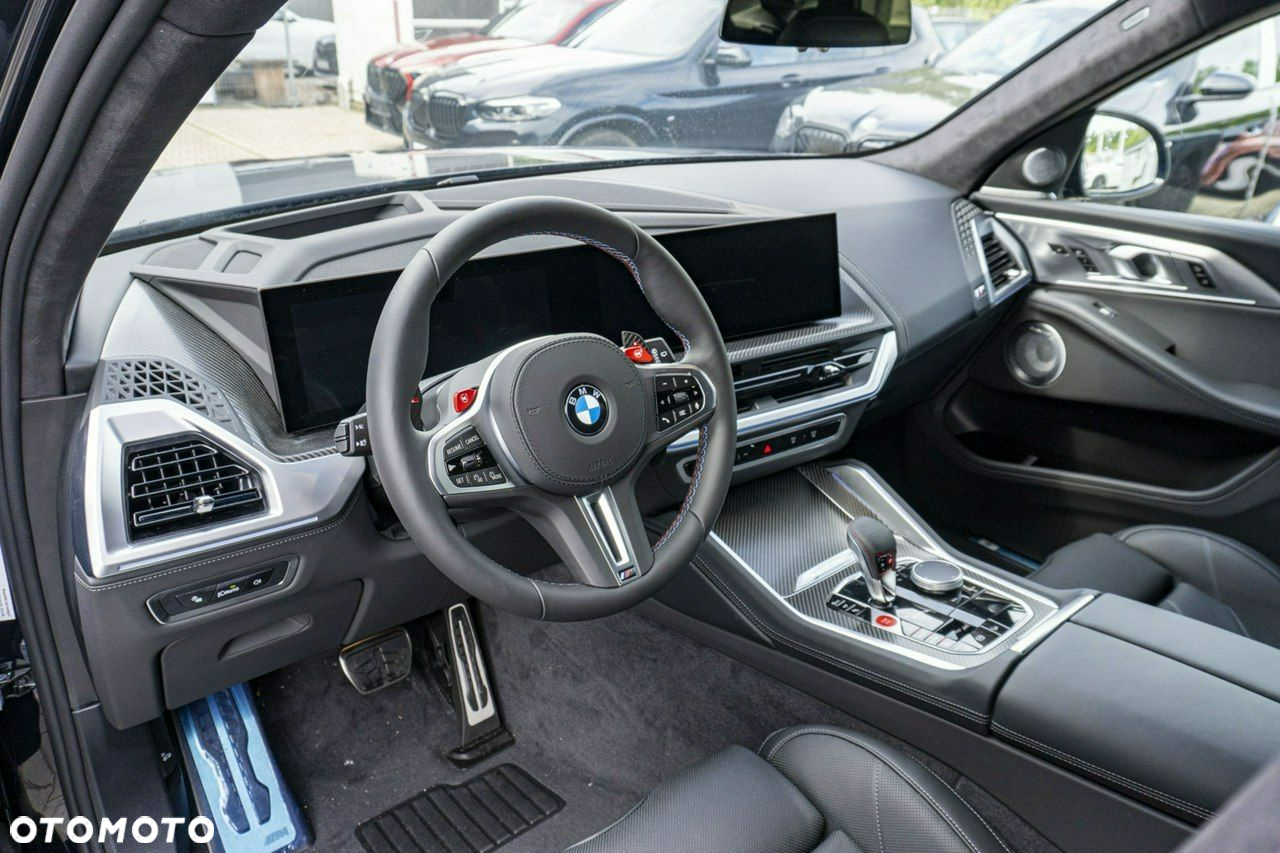 BMW XM - 10