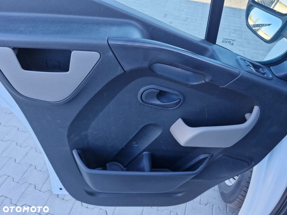 Opel Movano - 20