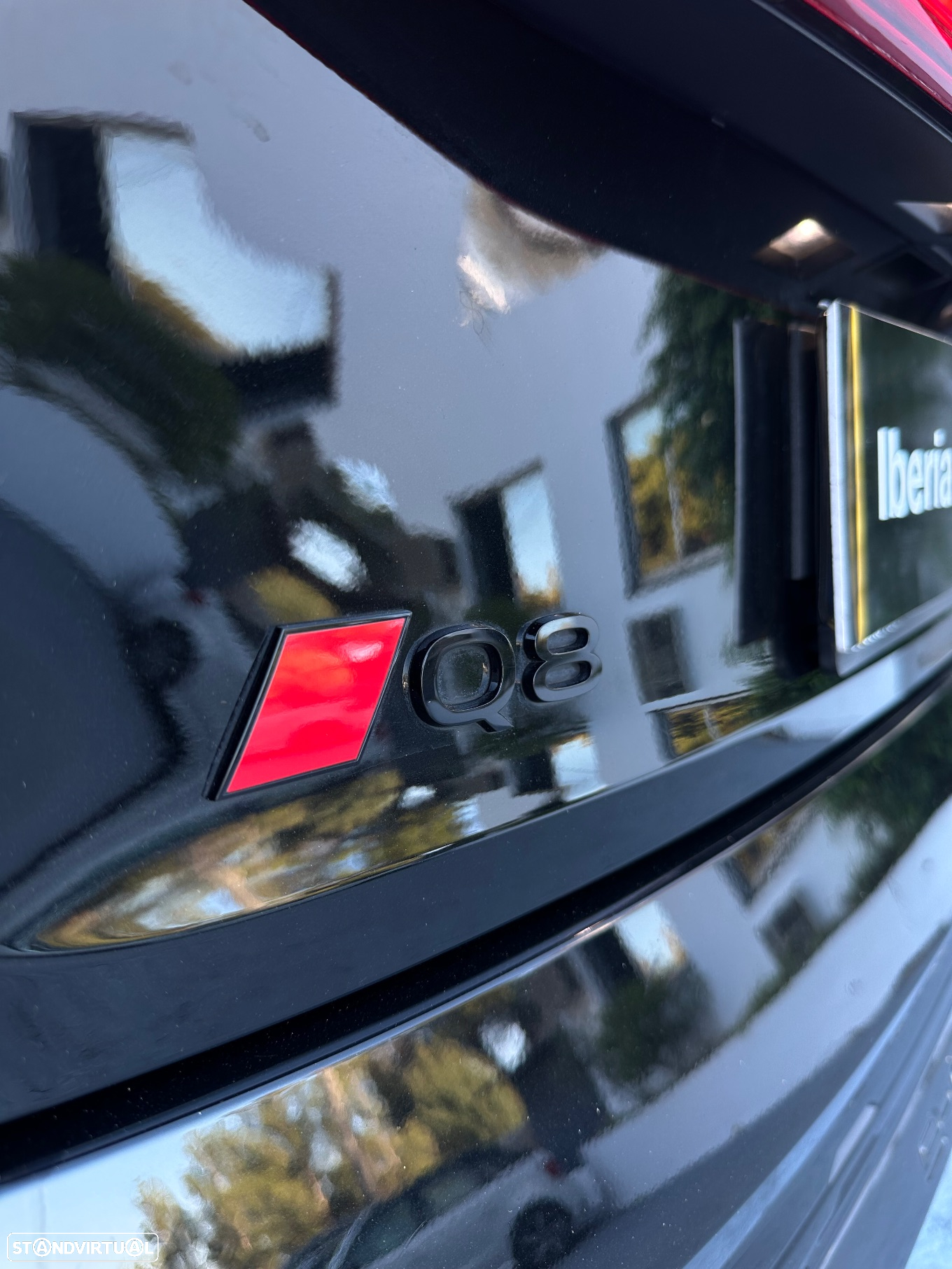 Audi Q8 e-Tron 50 quattro S line - 12
