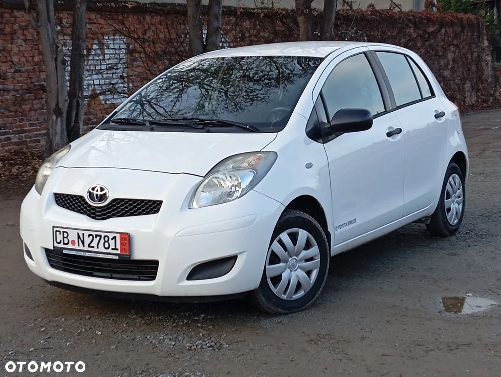 Toyota Yaris 1.0 VVT-i Cool Edition - 1