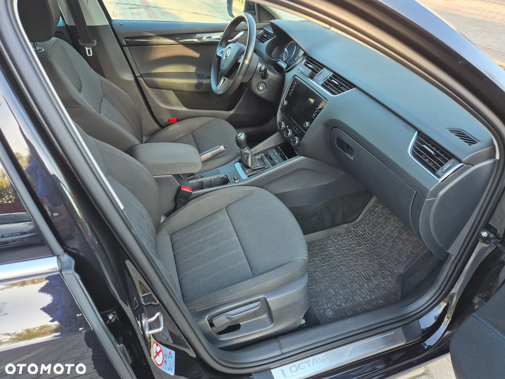 Skoda Octavia 1.4 TSI Style - 20