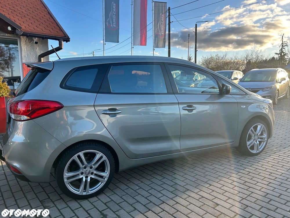 Kia Carens 1.6 GDI Attract - 6