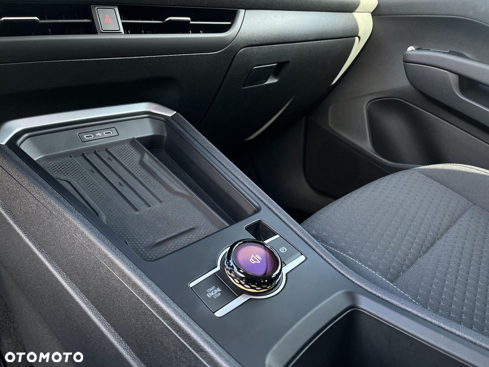 Volkswagen T-Roc - 24