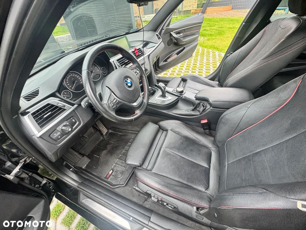 BMW Seria 3 335i Sport Line - 17