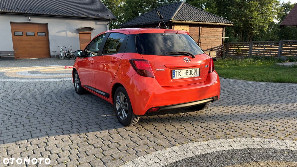 Toyota Yaris 1.33 Premium - 7