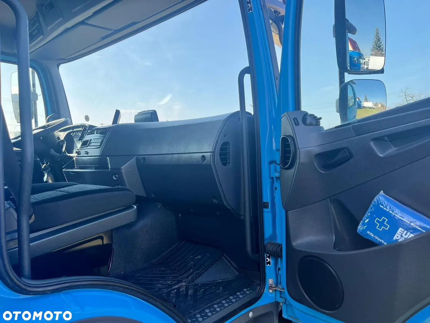 Mercedes-Benz ATEGO 1624L Chłodnia 6.15m | Drzwi | 2 x MultiTemp | Winda | Euro-6 - 24
