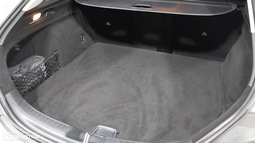 Mercedes-Benz CLA 220 d Shooting Brake Urban Aut. - 10