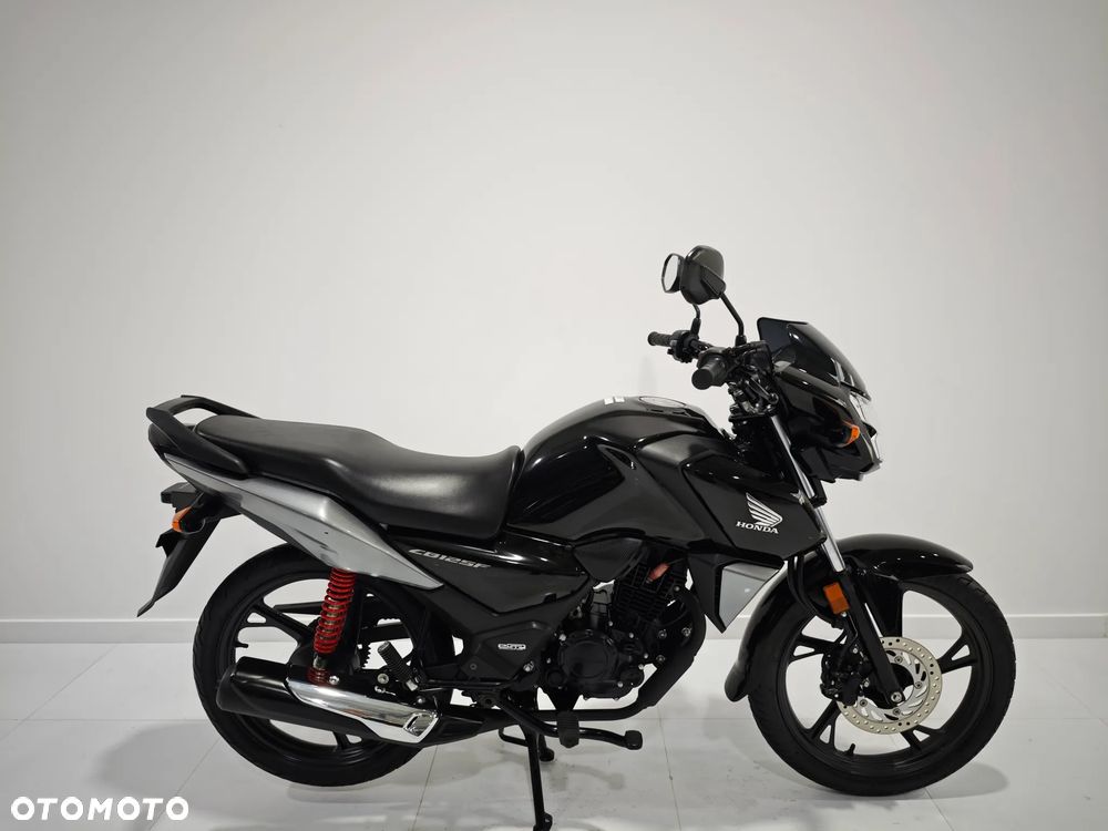 Honda CBF - 1