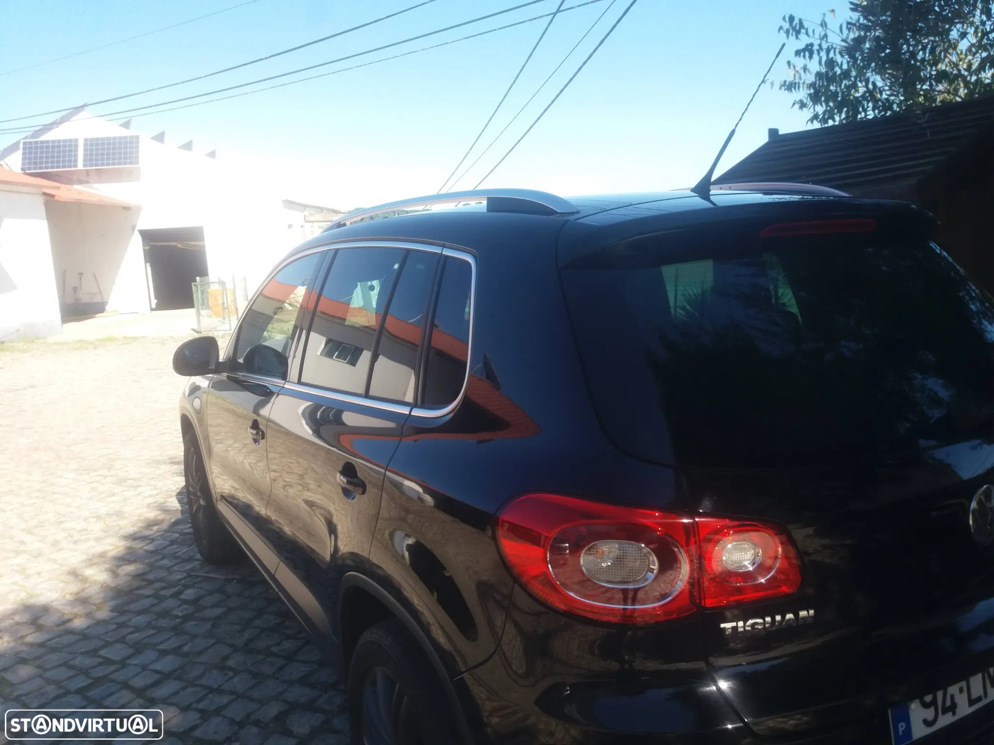 VW Tiguan 2.0 TDi Sport BlueMotion - 17