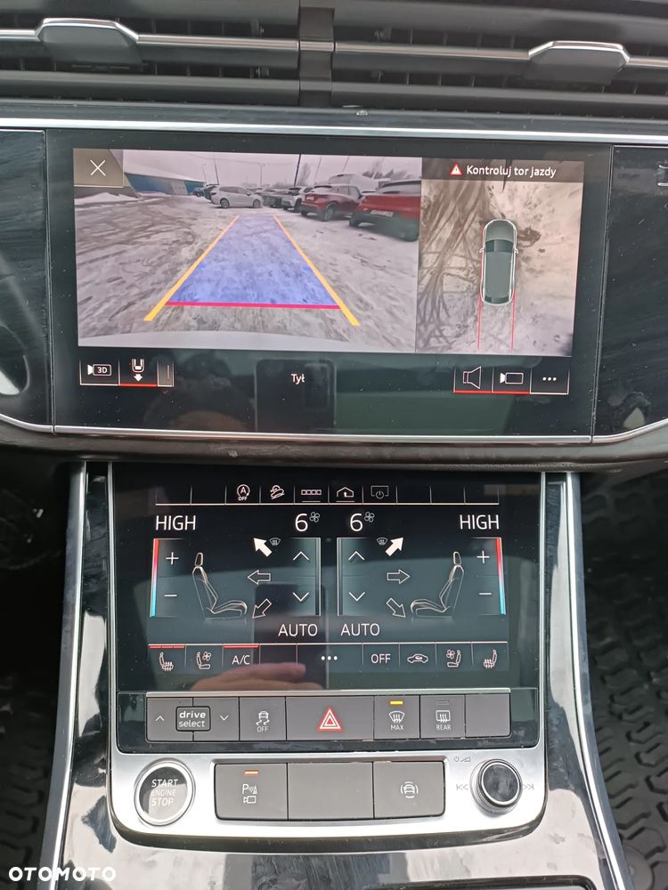 Audi Q8 55 TFSI quattro tiptronic - 32