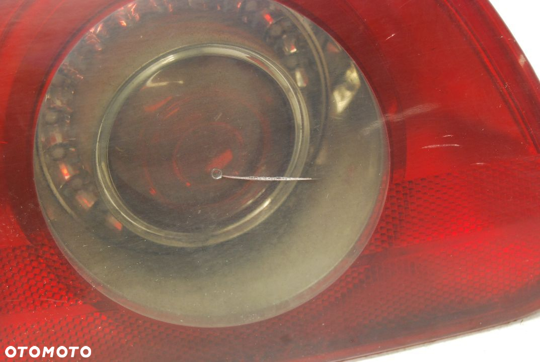LAMPA LEWY TYŁ LED W KLAPĘ VW PASSAT B6 KOMBI 3C9945093 - 6
