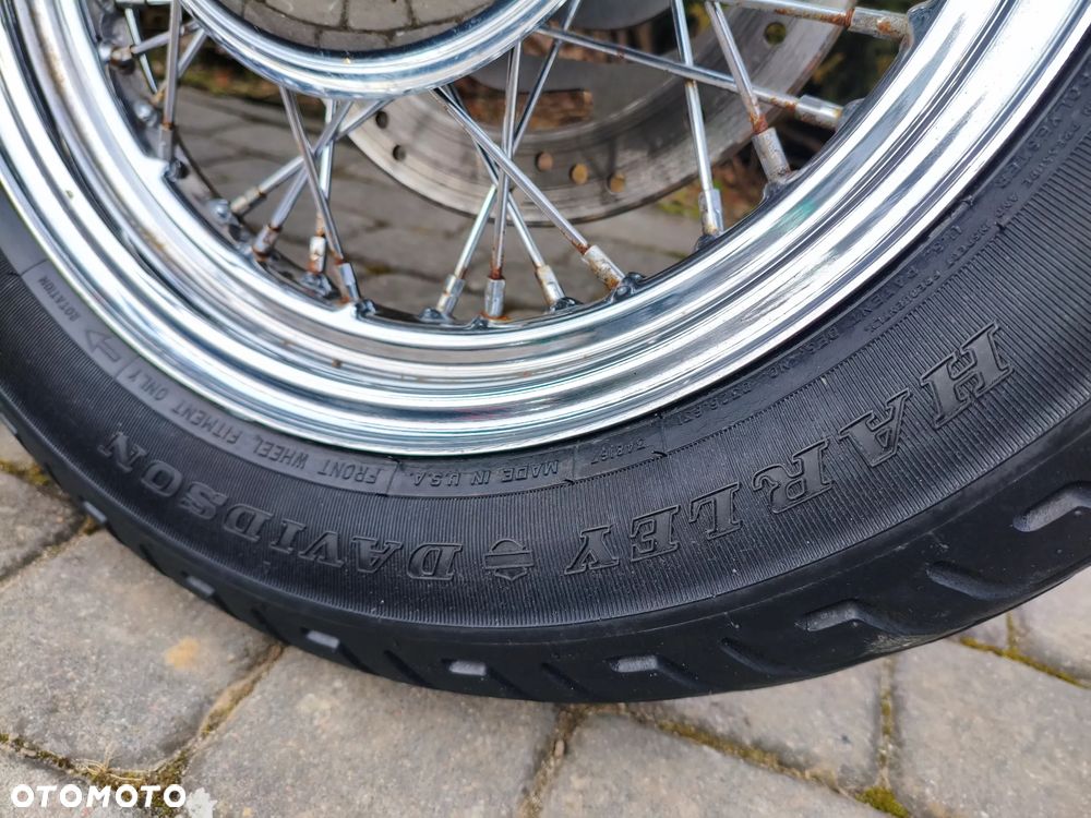 Harley-Davidson Softail Heritage Classic - 19